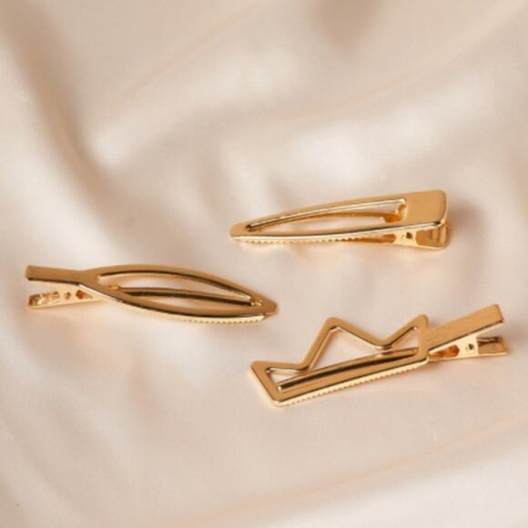Gold Crown Shaped Clips - Set of 3 - Picture 2 of 6